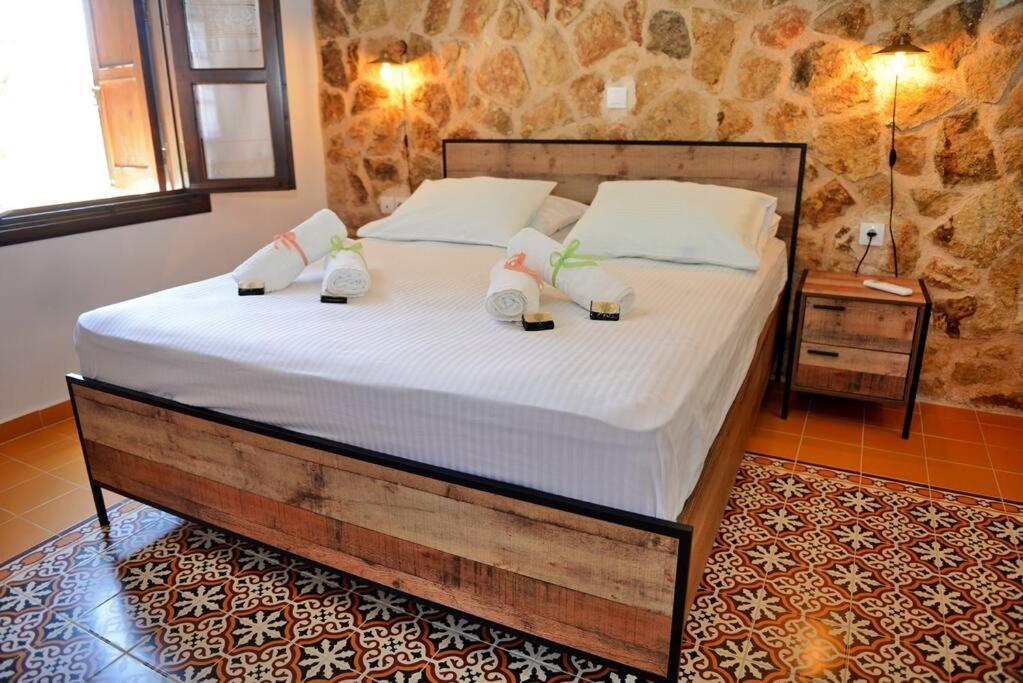 Meandros Suite In Old Town Rhodes City Bagian luar foto